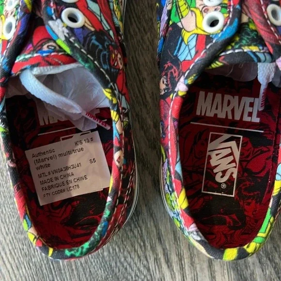Vans Shoes Authentic Red Marvel Avengers Kids Sneakers Size 13 Brand New - Picture 9 of 11